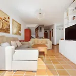 Villa Lucila