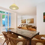 Lucila Villa Corralejo